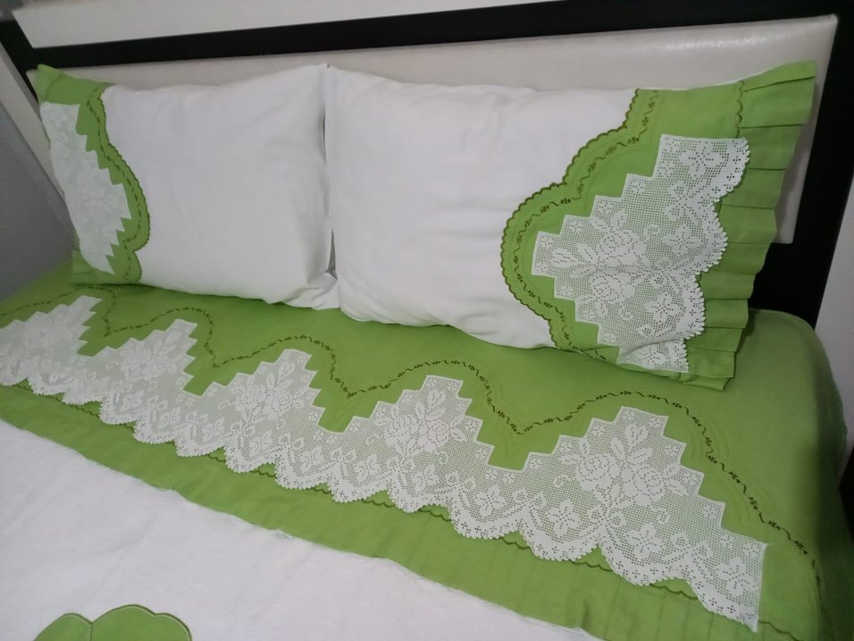 Yeşil Çiçek Desenli pike takımı - Görsel 3