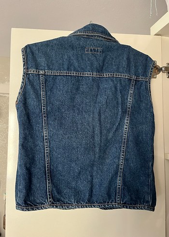 Düğmeli Kolsuz Kadın Kot Ceket - Görsel 2