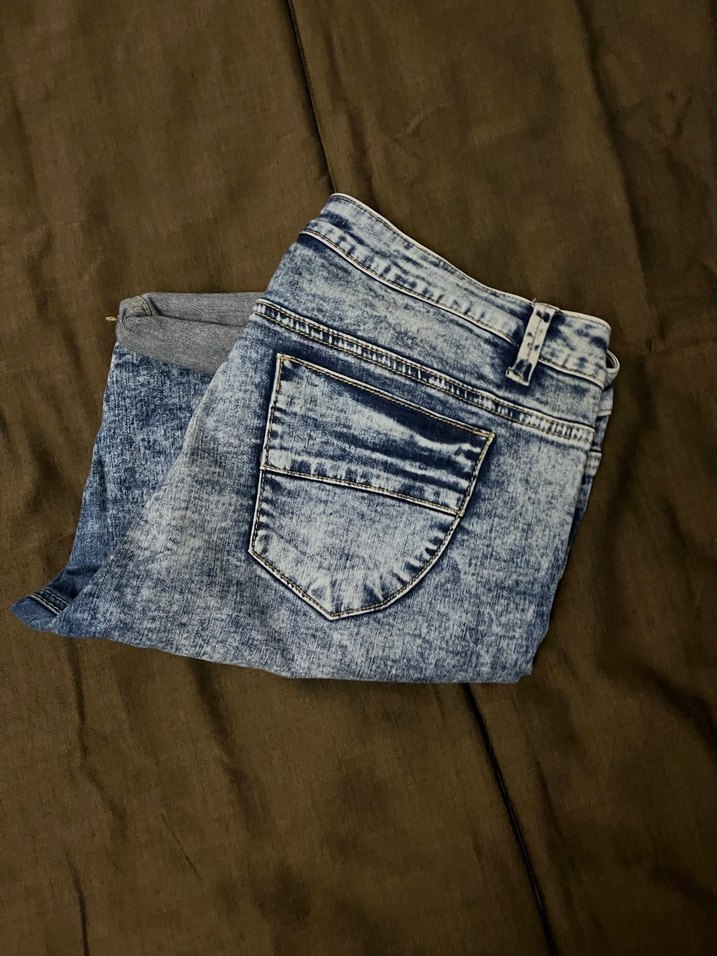 Kadın Mavi Tie-Dye Mini Denim Şort - Görsel 4