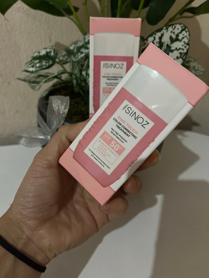 ISINOZ  ton eşitleyici nemlendirici Güneş Koruyucu SPF 50 Kadı - Görsel 3