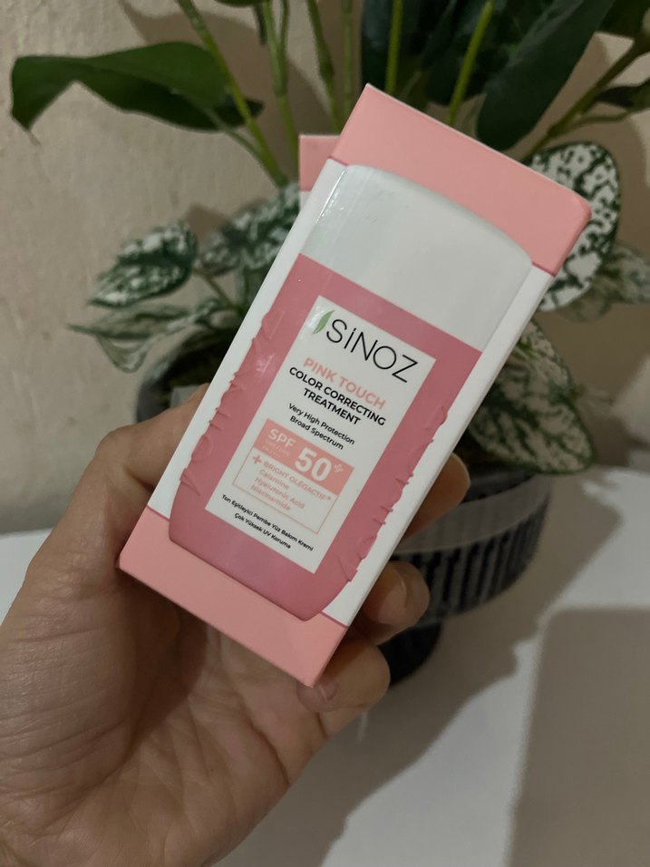 ISINOZ  ton eşitleyici nemlendirici Güneş Koruyucu SPF 50 Kadı - Görsel 2