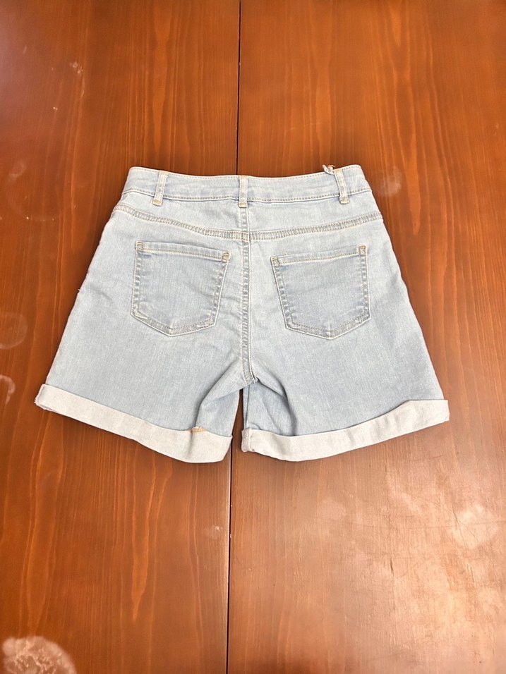 LCW 10-11 Yaş Kız Çocuk Kot Şort - Görsel 3