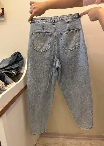 27 Beden Gri Bol Kesim Midi Denim Kadın Pantolon