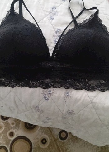 Siyah Dantel Gotik Bralet