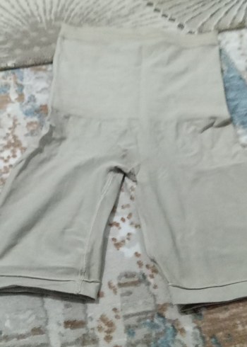 Bej Hamile Mini Şort