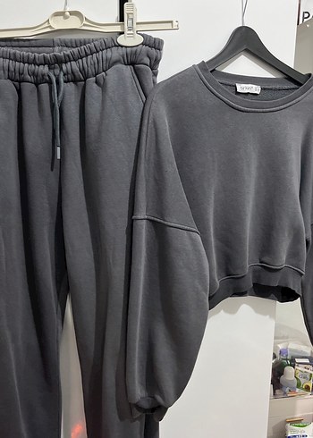 Gri Kadın Salaş Mini Eşofman Takımı - Görsel 2