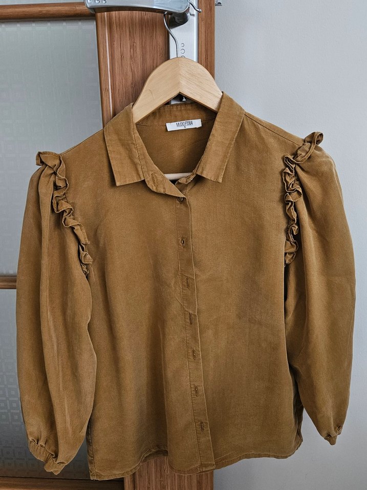 Düğmeli Bej Süet Kadın Gömlek - Görsel 2