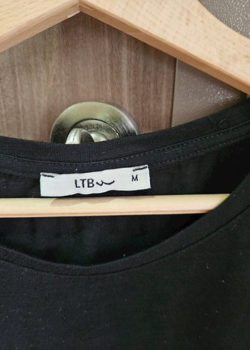 Siyah Kadın Tişört - Görsel 3