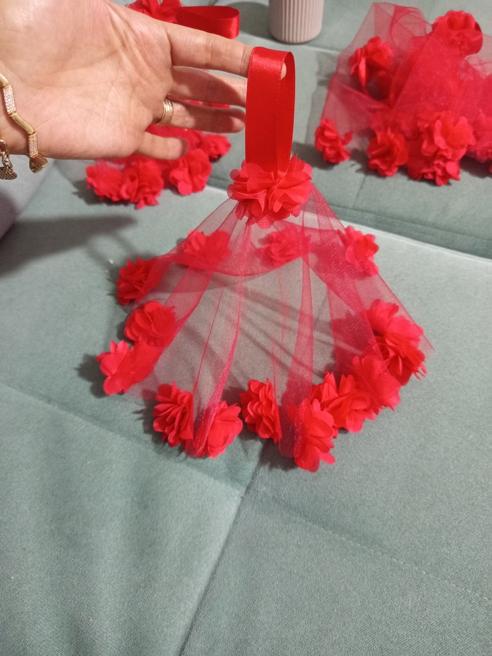 Kırmızı Kurdeleli Bohem Çiçekli halay mendili - Görsel 3