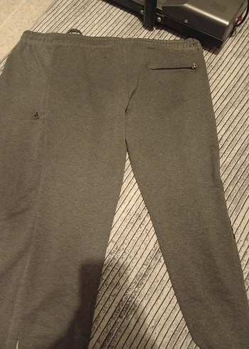 Adidas Gri Rahat Kesim Erkek Eşofman Altı - Görsel 5