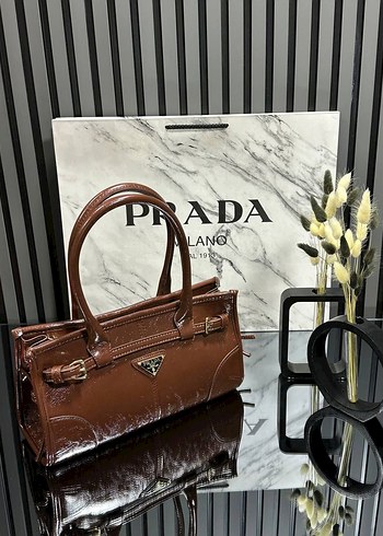 Parlak Kırmızı Deri Kadın Çanta - Görsel 8