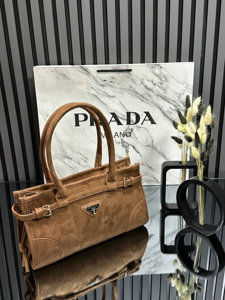 Parlak Kırmızı Deri Kadın Çanta - Görsel 4