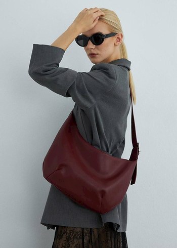 Siyah Deri Kemer Detaylı Minimalist Kadın Çanta - Görsel 3