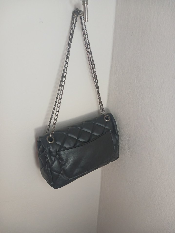 Zincir Detaylı Siyah Deri Kadın Çanta - Görsel 2
