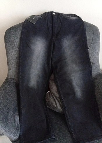 l Beden Kadın Siyah Kemerli Regular Fit Denim Pantolon