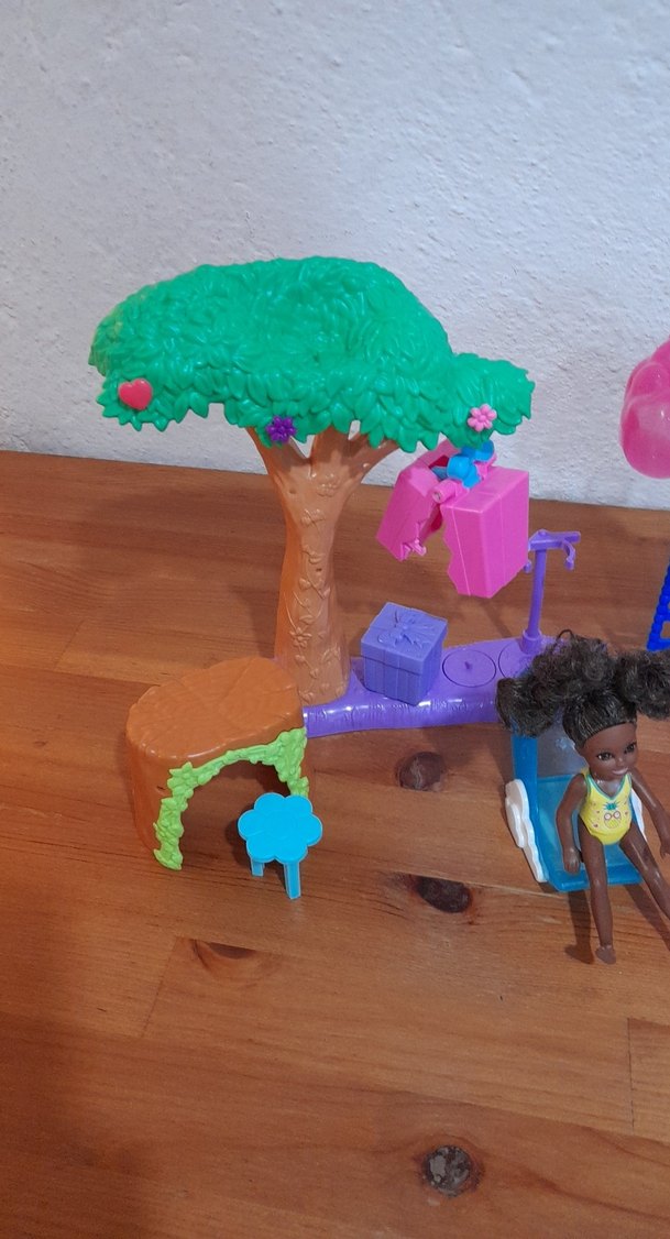 Renkli Pink Oyuncak Ev ve Aksesuar Seti - Görsel 2