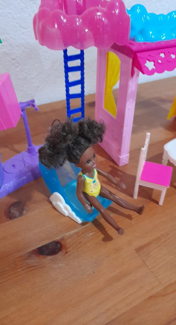 Renkli Pink Oyuncak Ev ve Aksesuar Seti - Görsel 3