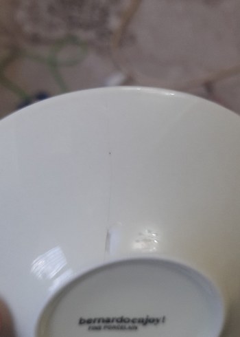 Beyaz Çiçek Detaylı Porselen Fincan ve Tabağı - Görsel 11