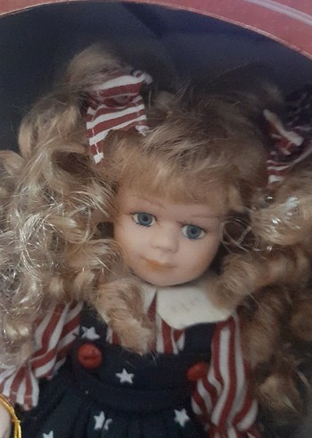 Kahverengi Saçlı Koleksiyonluk Bebek - Görsel 8