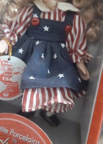 Kahverengi Saçlı Koleksiyonluk Bebek - Görsel 9