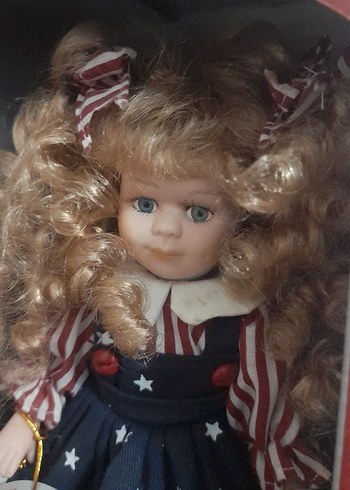 Kahverengi Saçlı Koleksiyonluk Bebek - Görsel 17