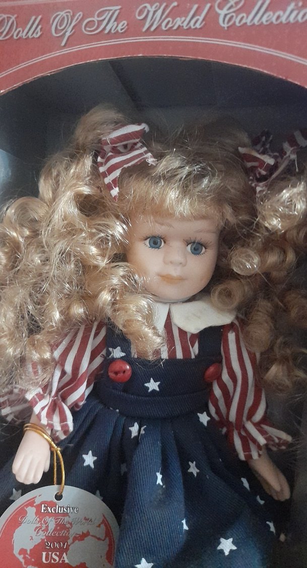 Kahverengi Saçlı Koleksiyonluk Bebek - Görsel 5