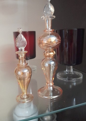 El Yapımı Antika Kadın Parfüm Şişeleri - Görsel 2