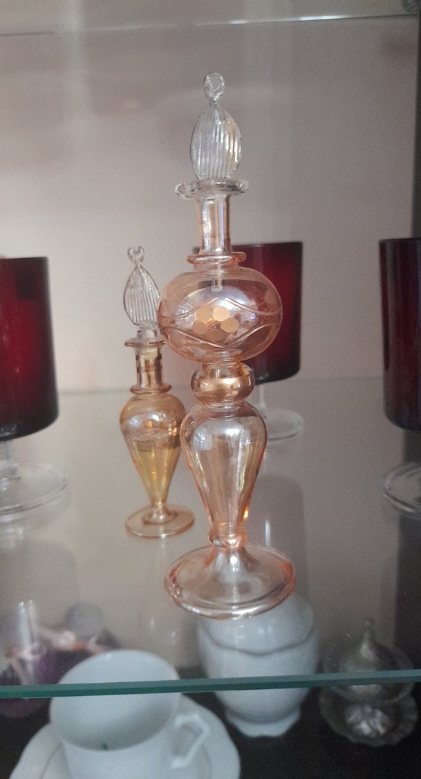 El Yapımı Antika Kadın Parfüm Şişeleri - Görsel 3