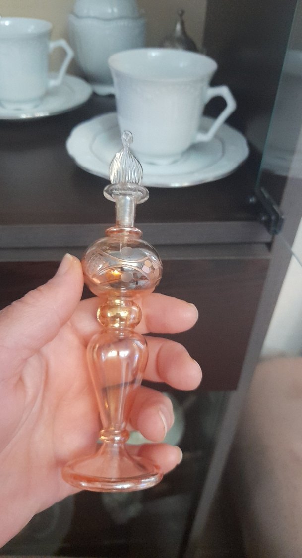 El Yapımı Antika Kadın Parfüm Şişeleri - Görsel 4