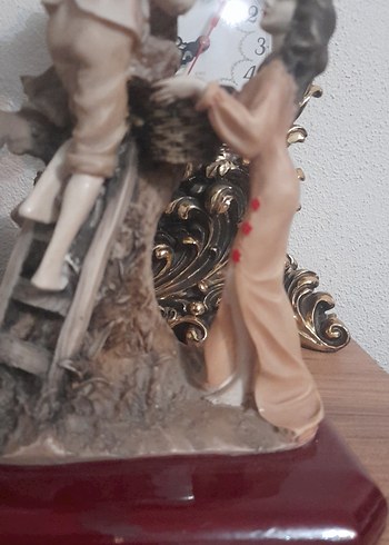 Bej Renkli Figürlü Saat Dekoru - Görsel 4