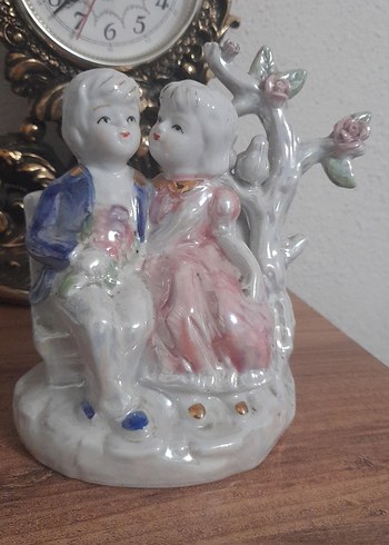 Pastel Renkli Çift Figürlü Porselen Biblo - Görsel 2