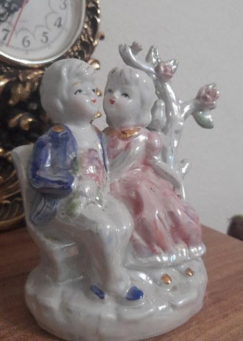 Pastel Renkli Çift Figürlü Porselen Biblo - Görsel 3