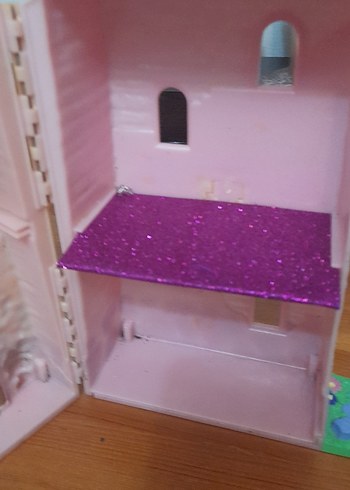 Pastel Pembe Oyuncak Şato ve Bebek Seti - Görsel 7