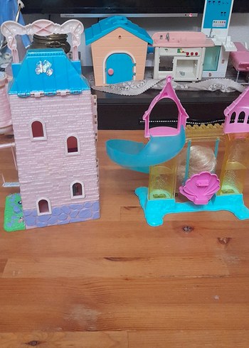 Pastel Pembe Oyuncak Şato ve Bebek Seti - Görsel 12