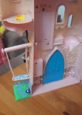 Pastel Pembe Oyuncak Şato ve Bebek Seti - Görsel 9