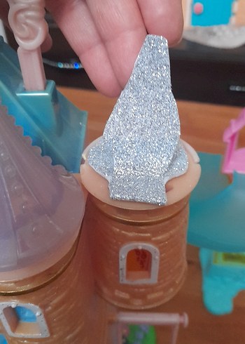 Pastel Pembe Oyuncak Şato ve Bebek Seti - Görsel 15