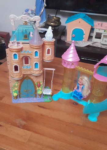 Pastel Pembe Oyuncak Şato ve Bebek Seti - Görsel 18