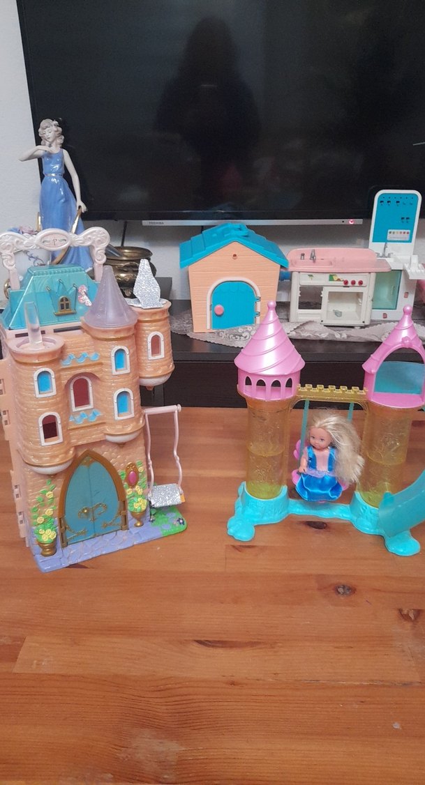 Pastel Pembe Oyuncak Şato ve Bebek Seti - Görsel 2