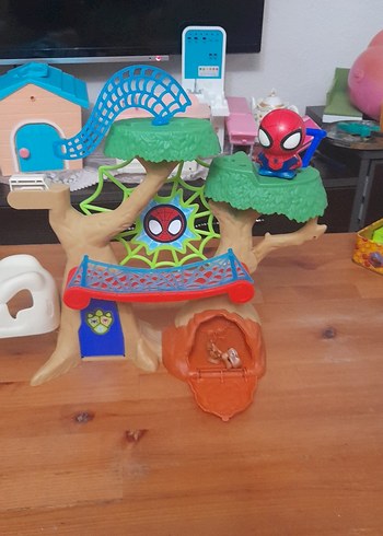 Renkli Örümcek Adam Temalı Oyun Seti - Görsel 11