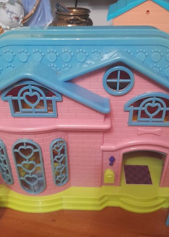 Pastel Renkli Oyuncak Bebek Evi ve oyuncaklari - Görsel 3