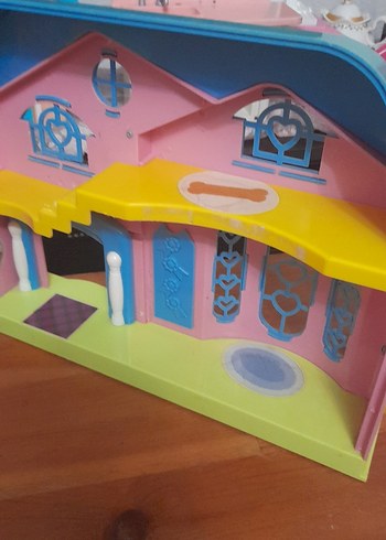 Pastel Renkli Oyuncak Bebek Evi ve oyuncaklari - Görsel 9