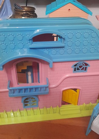 Pastel Renkli Oyuncak Bebek Evi ve oyuncaklari - Görsel 7