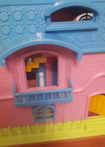 Pastel Renkli Oyuncak Bebek Evi ve oyuncaklari - Görsel 15