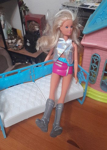 Pastel Renkli Oyuncak Bebek Evi ve oyuncaklari - Görsel 2