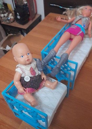 Pastel Renkli Oyuncak Bebek Evi ve oyuncaklari - Görsel 20