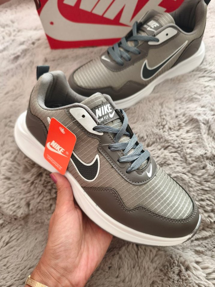 Nike Gri Erkek Spor Ayakkabı - Görsel 2