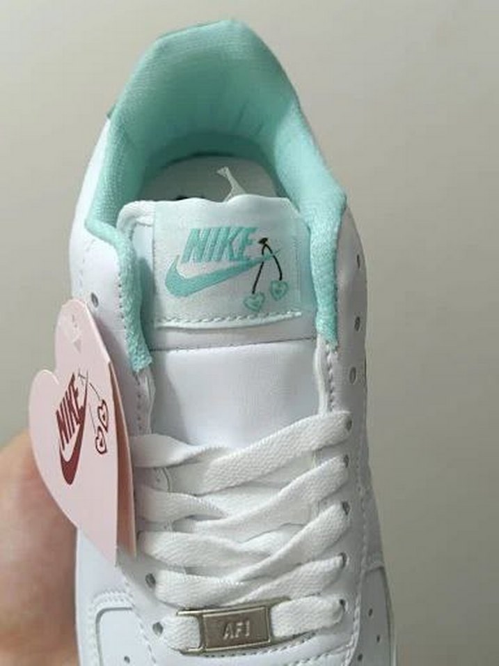 Nike Kadın Spor Ayakkabı - Görsel 5