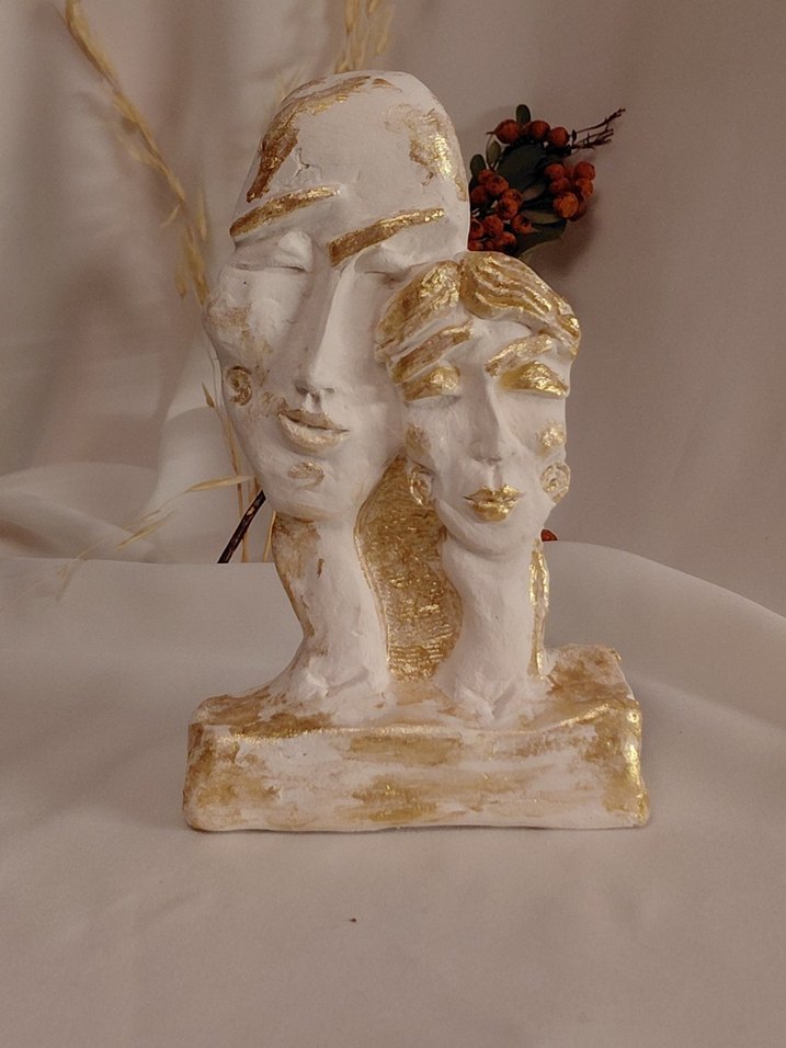 Altın Parlak Figürin - Görsel 2