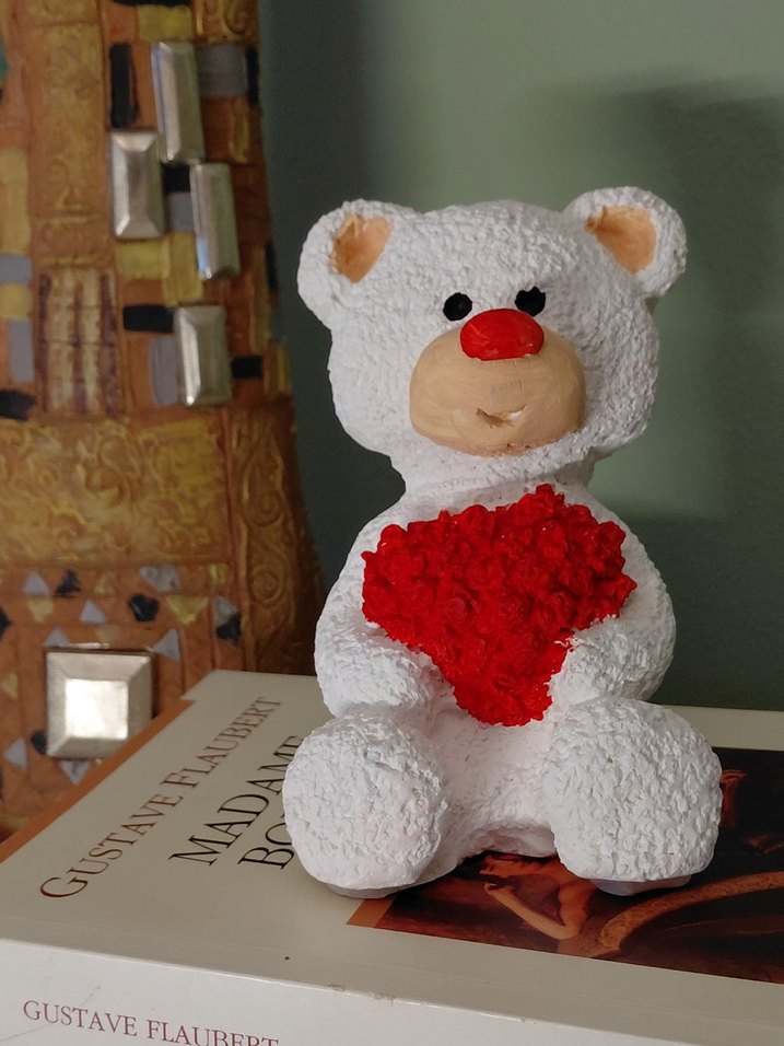 Kırmızı Kalpli Ayıcık - Görsel 2