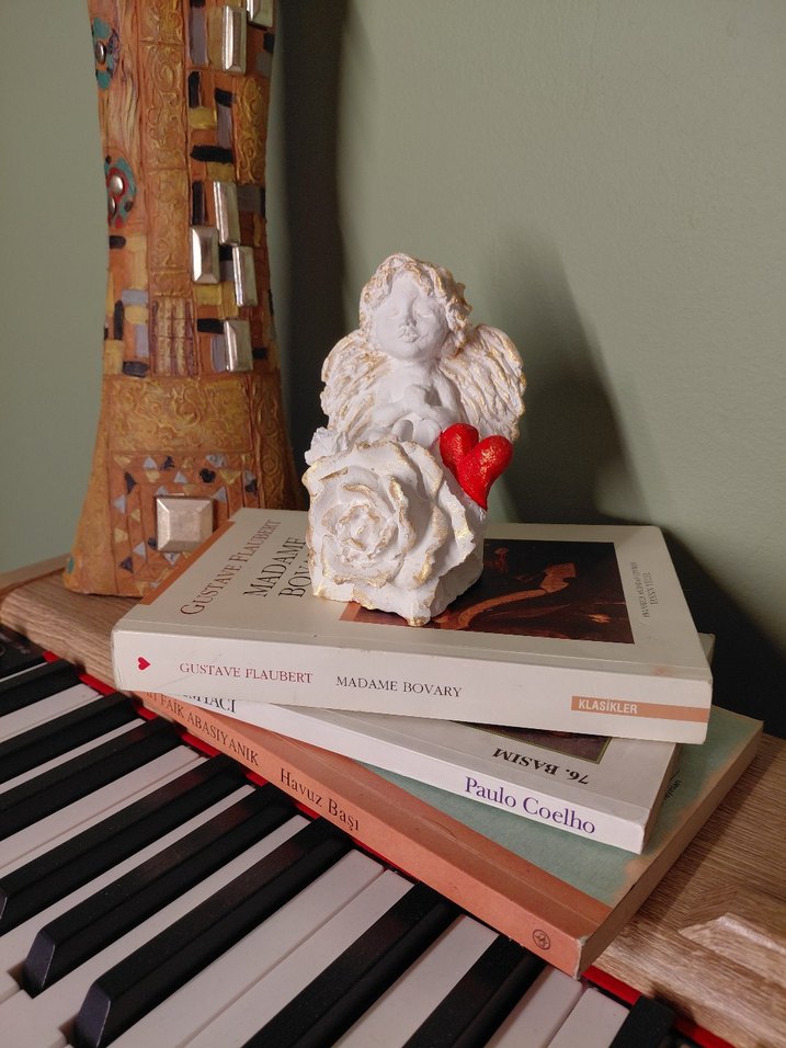 Kalpli Beyaz Melek Biblo - Görsel 2